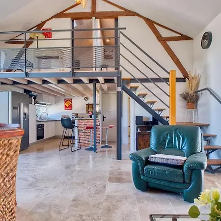 Maison Confortable A Avec Jardin Et Terrasse Holiday home