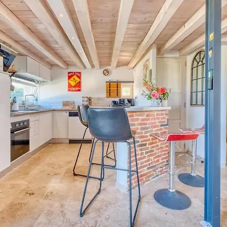 Holiday home Maison Confortable A Avec Jardin Et Terrasse *